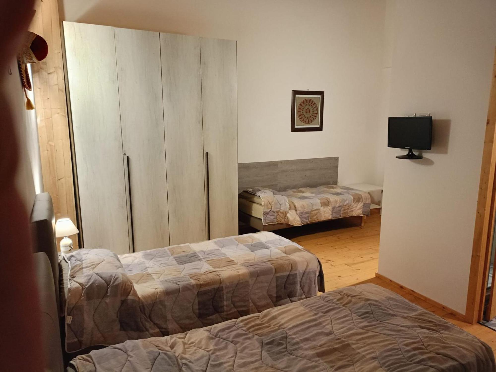 Il Salice Bed & Breakfast Ganaceto Bagian luar foto